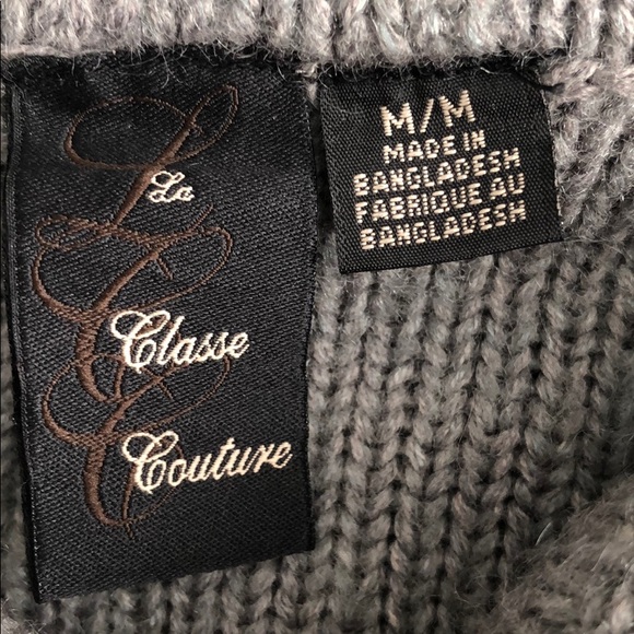 ‼️$10 CLEARANCE ‼️ Cute gray dolly sweater - Picture 5 of 6